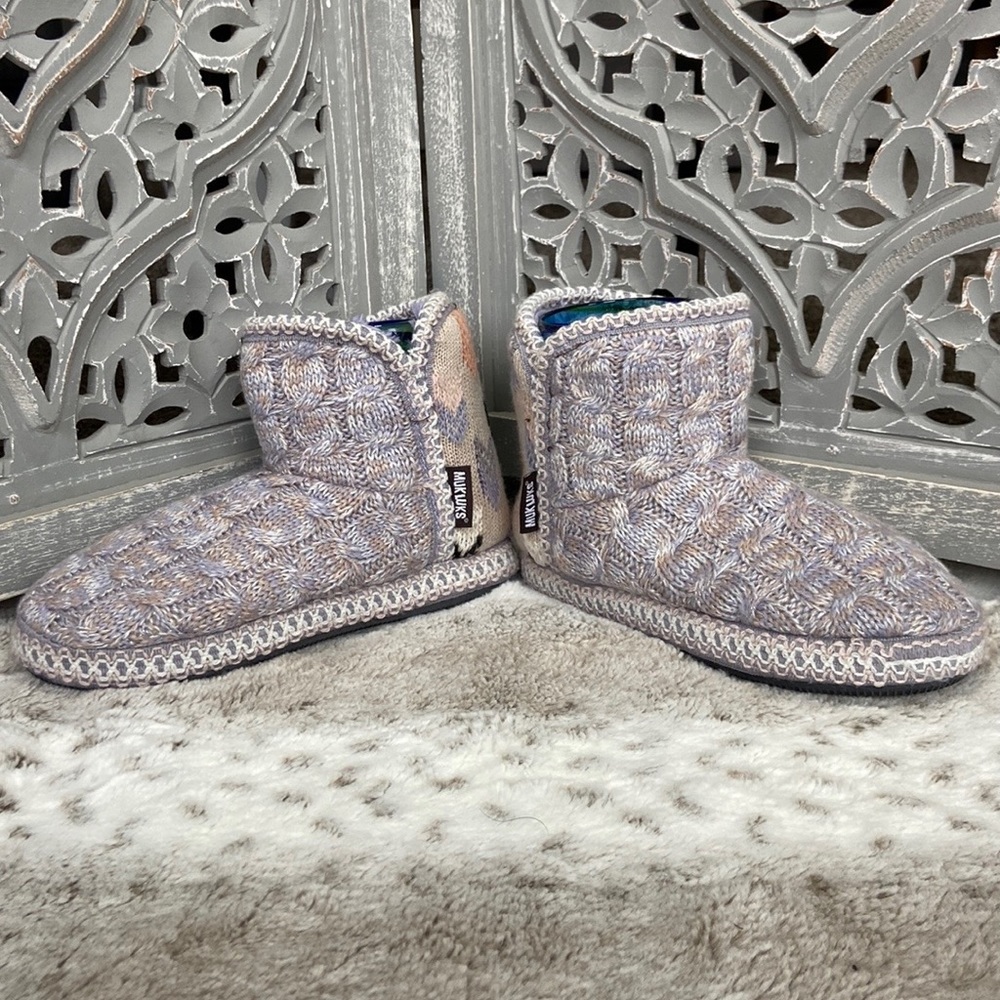 Muk Luks knit boots girls size 6 pastel rainbow faux fur Softgirl girlhoodcore